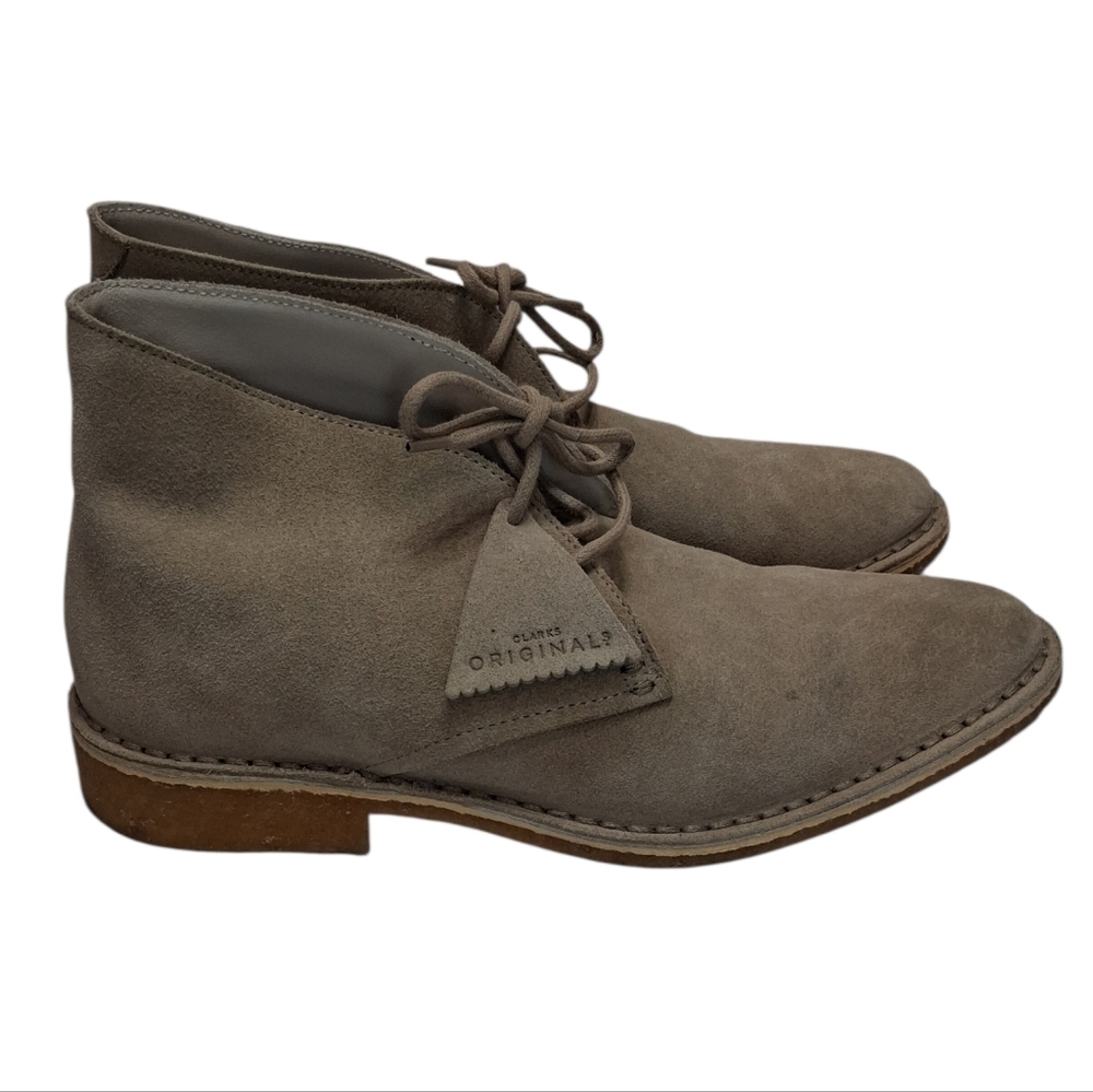 Clarks Collection Women's Gray Suede Lace Up Chukka Boots Size 9